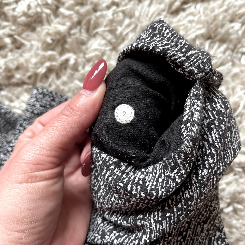 Lululemon Ready To Rulu Joggers - Picture 9 of 9